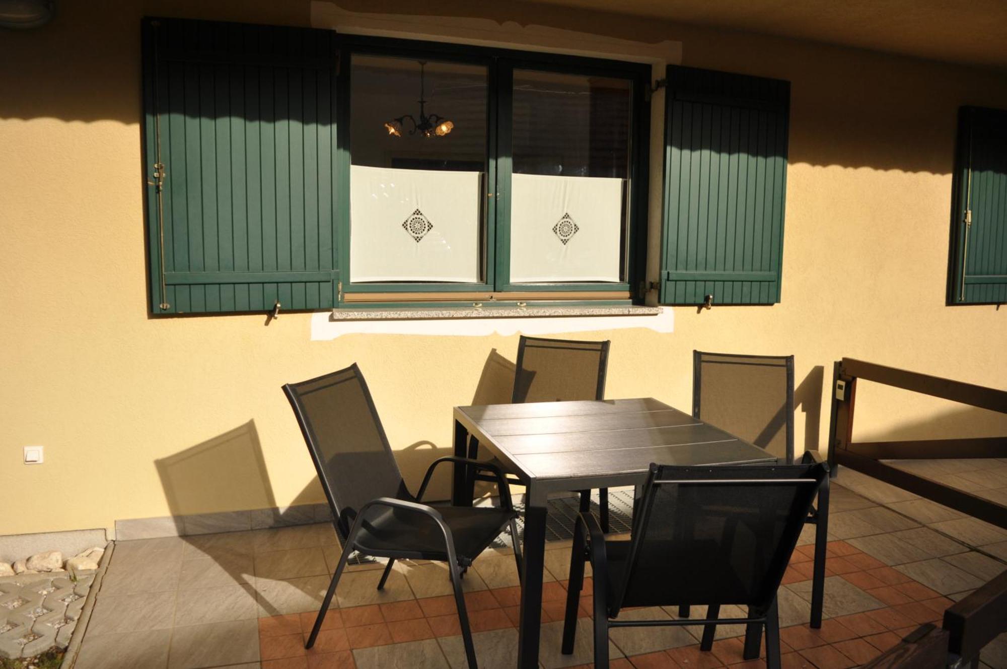 Apartment Mojstrovka With Terrace In City Center Краньска Гора Экстерьер фото