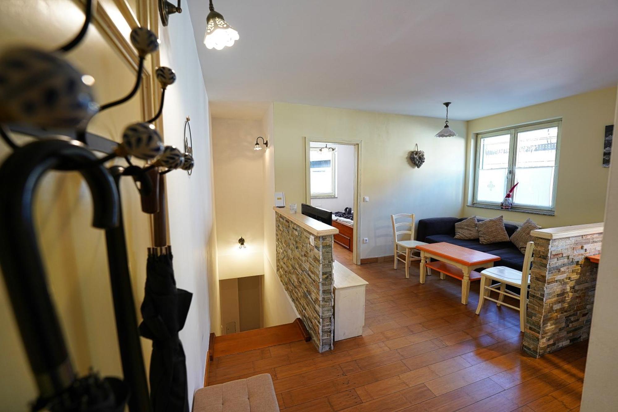 Apartment Mojstrovka With Terrace In City Center Краньска Гора Экстерьер фото
