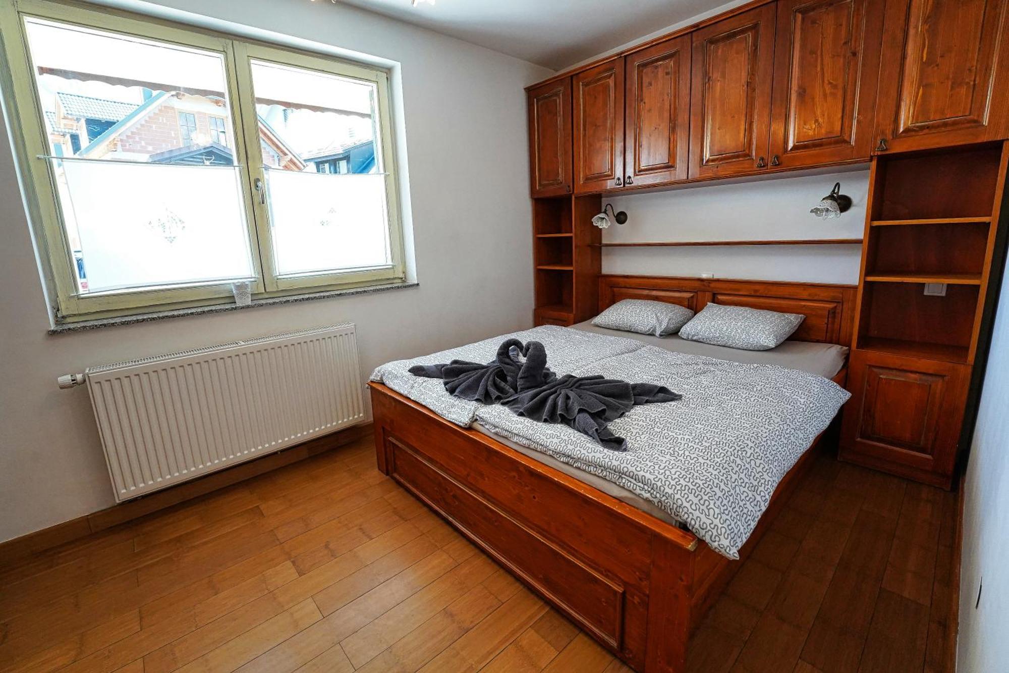 Apartment Mojstrovka With Terrace In City Center Краньска Гора Экстерьер фото
