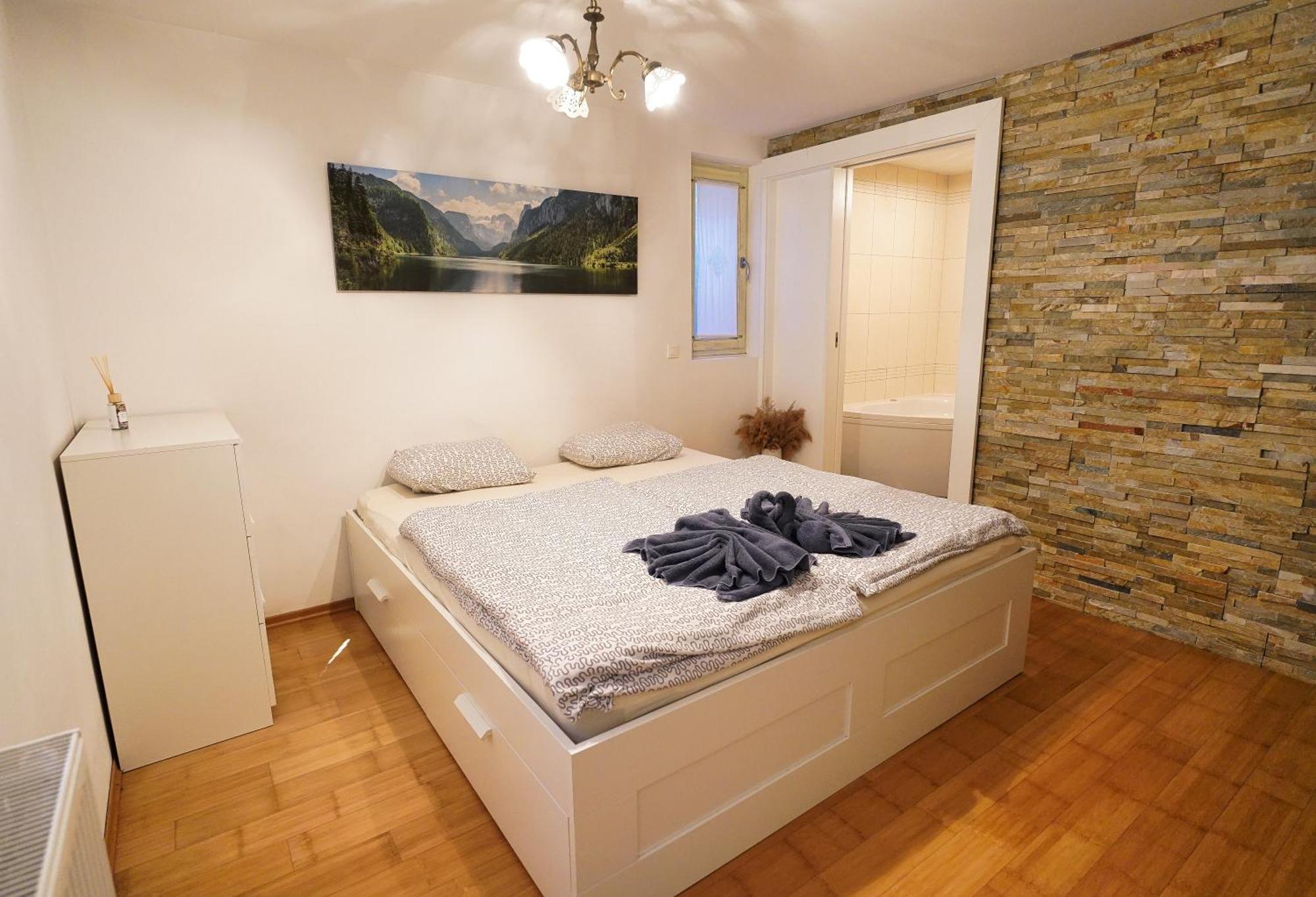 Apartment Mojstrovka With Terrace In City Center Краньска Гора Экстерьер фото